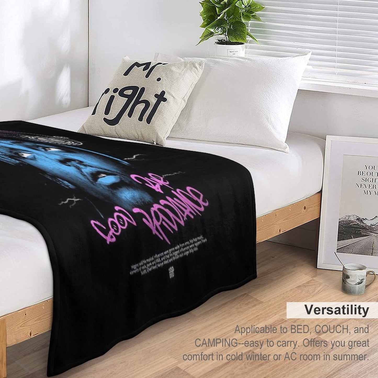 Juice WRLD Halftone Throw Blanket