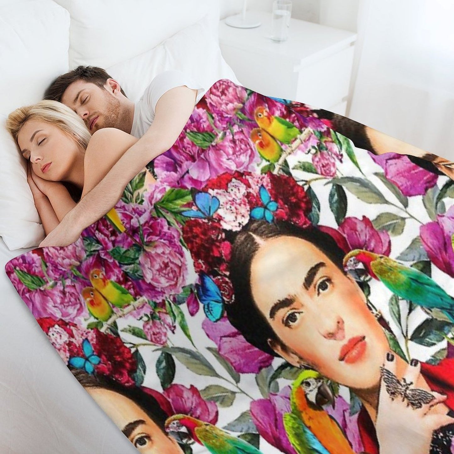 Frida.forever Throw Blanket