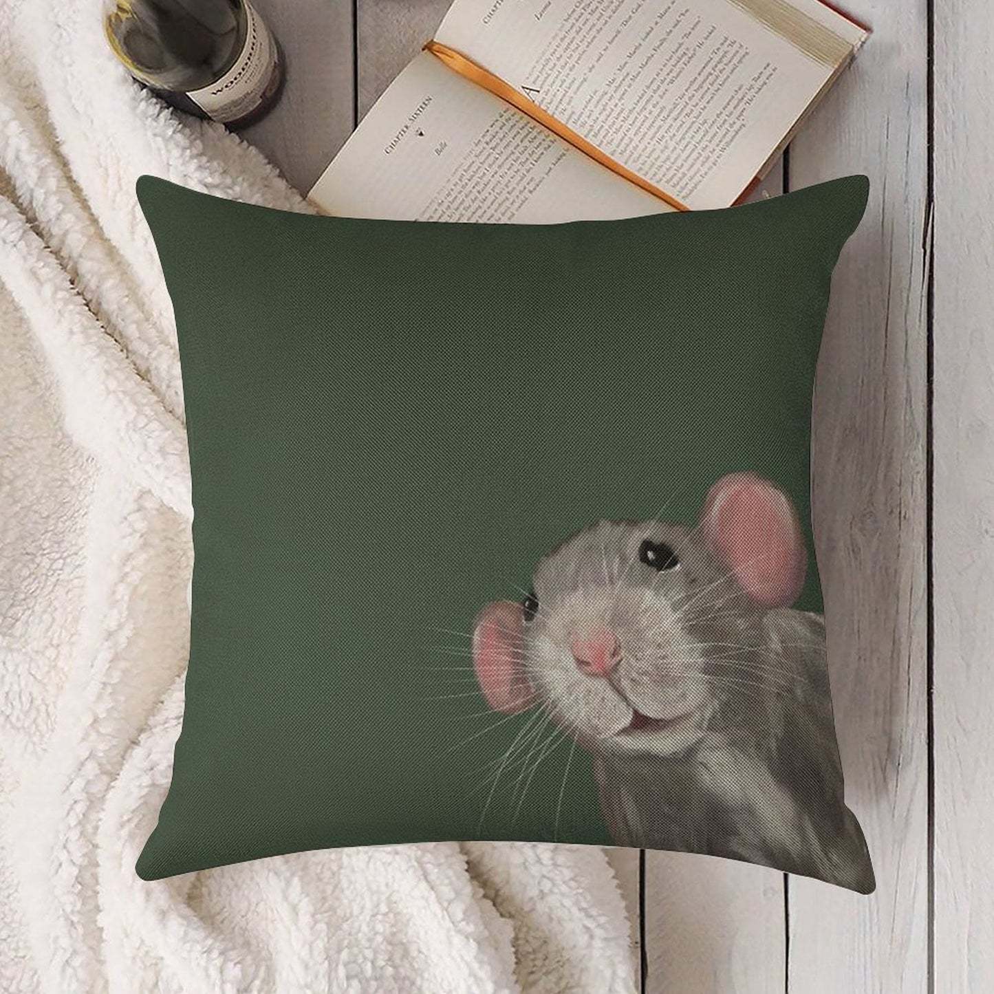 The Peeking Rat (Green) Linen Throw Pillow Cover
