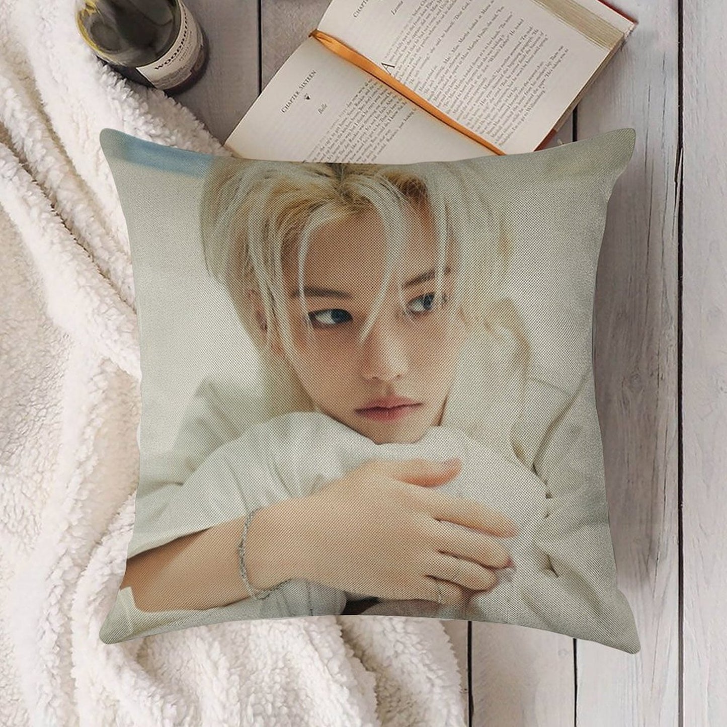 Lee Felix Stray Kids - 2024 Season's Greetings 'Perfect Day with SKZ' (Teaser Images - Individual) Linen Throw Pillow Cover