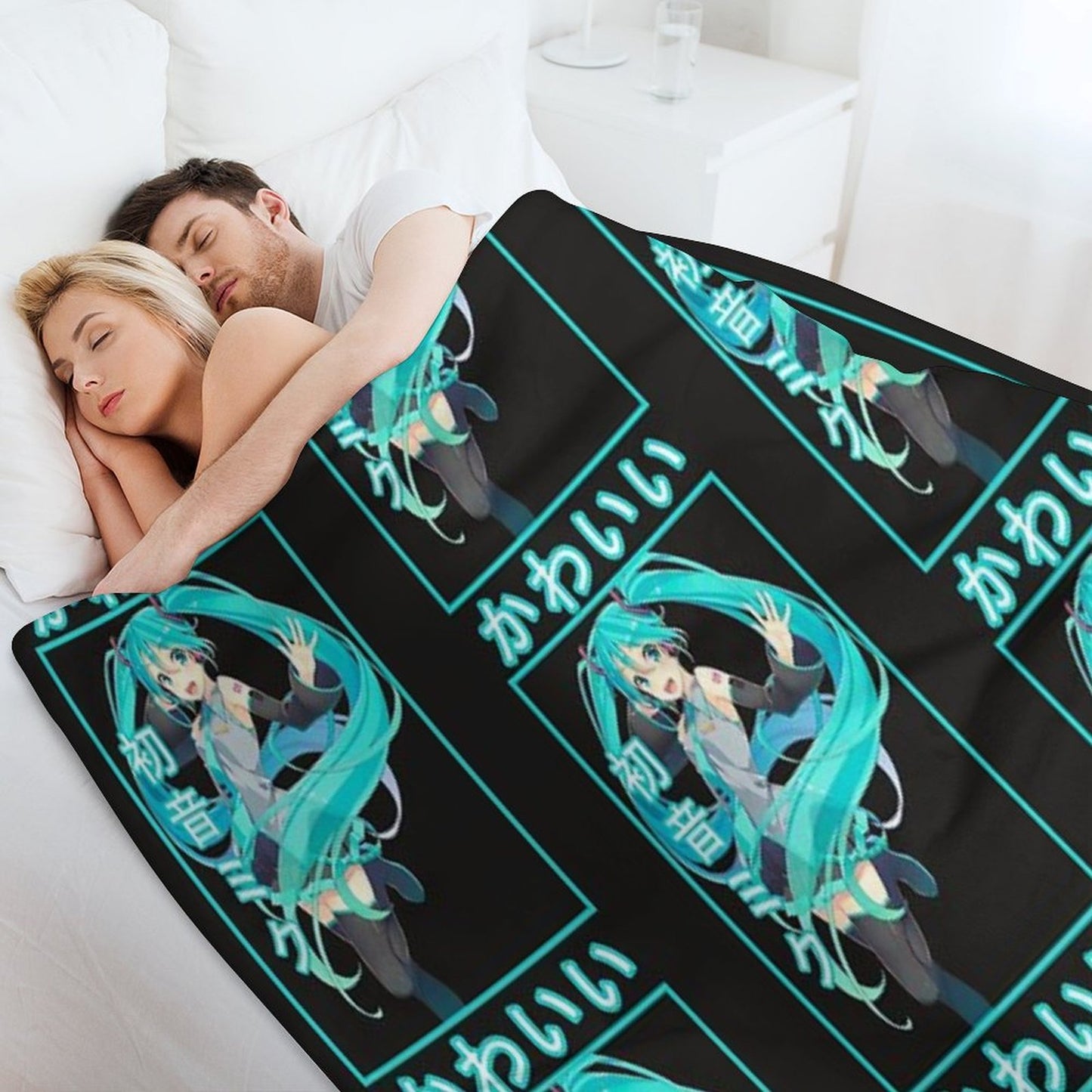 Hatsune Miku Classic Throw Blanket