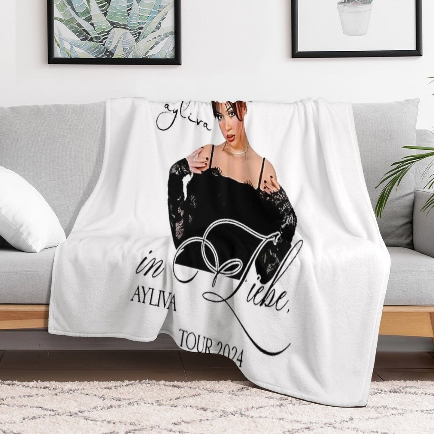 Ayliva In Liebe Tour 2024 Throw Blanket