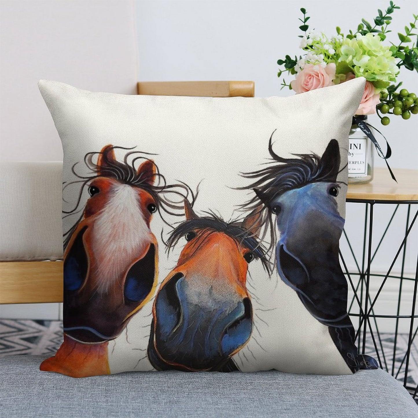 HaPPY HoRSe PRiNT ' WHo LeFT THe GaTe OPeN ' BY SHiRLeY MacARTHuR Linen Throw Pillow Cover