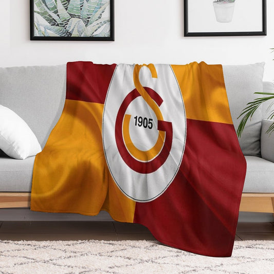 Galatasaray Throw Blanket