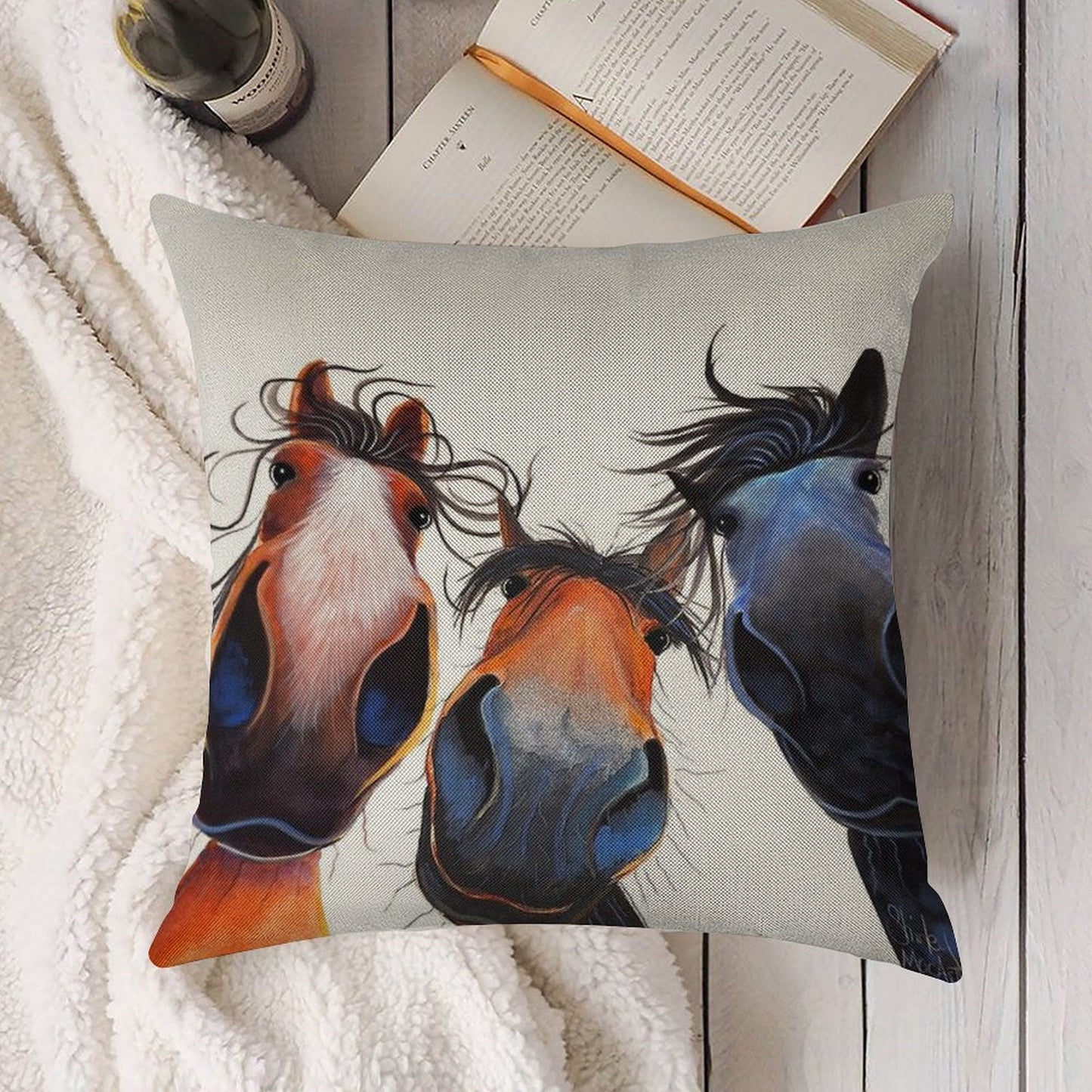 HaPPY HoRSe PRiNT ' WHo LeFT THe GaTe OPeN ' BY SHiRLeY MacARTHuR Linen Throw Pillow Cover