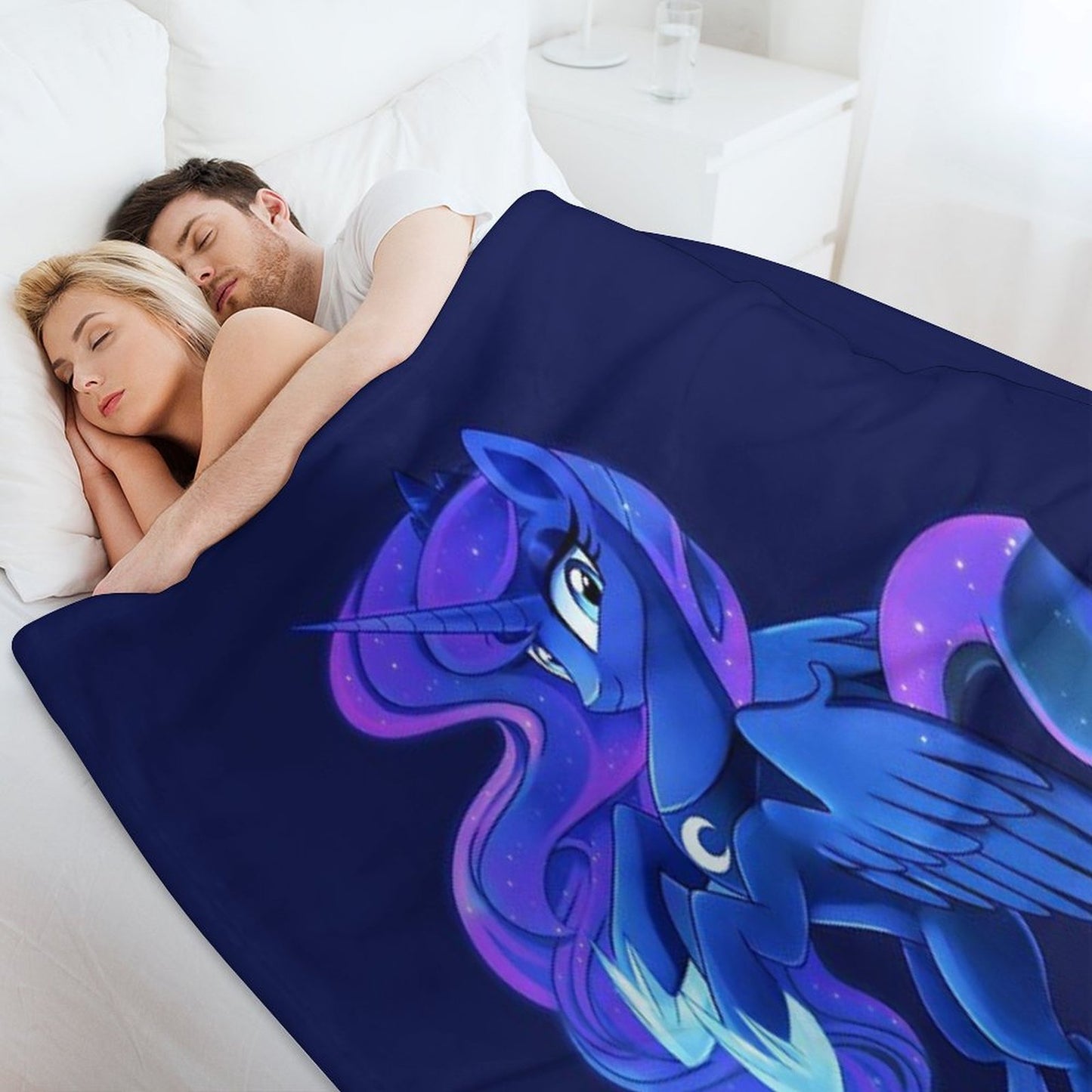 Princess Luna Throw Blanket