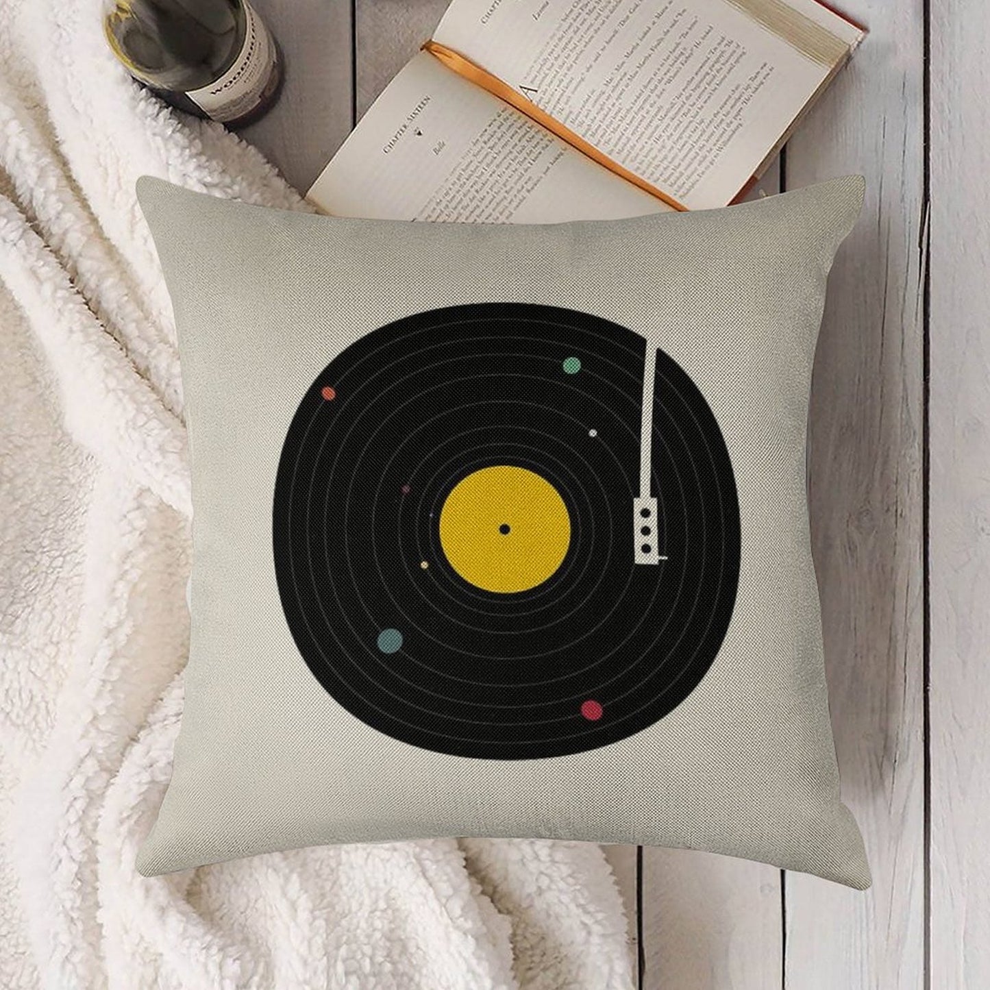 Music Everywhere Linen Throw Pillow Cover