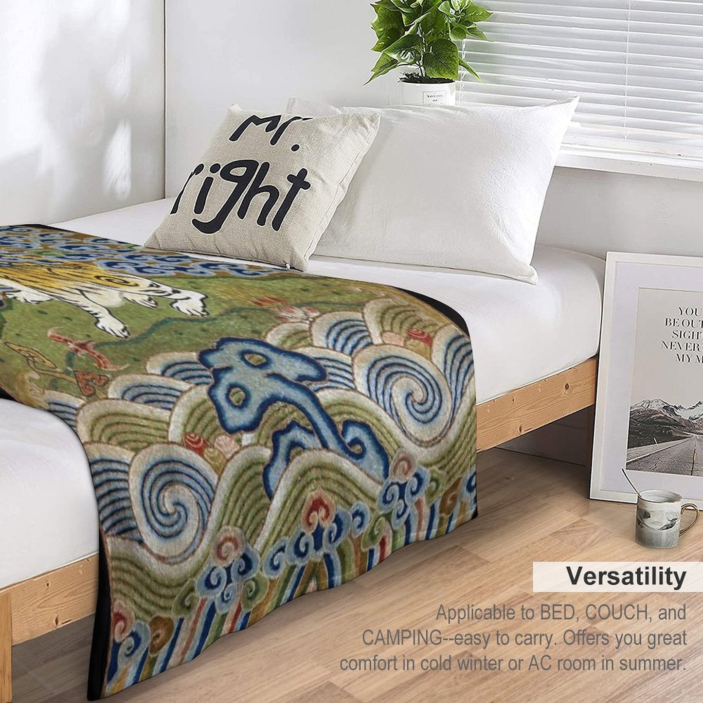 Chinese Tiger - Rank Badge Throw Blanket