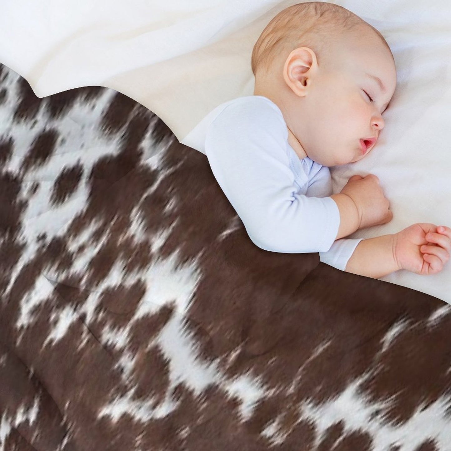 Western Cowhide – Brown And White Throw Blanket