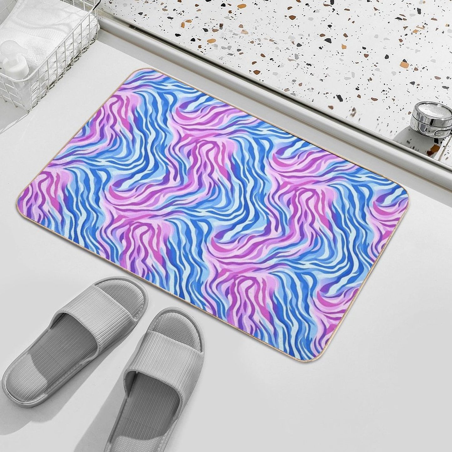 Abstract Wavy Lines Pattern Texture Long-Lasting Bath Mat