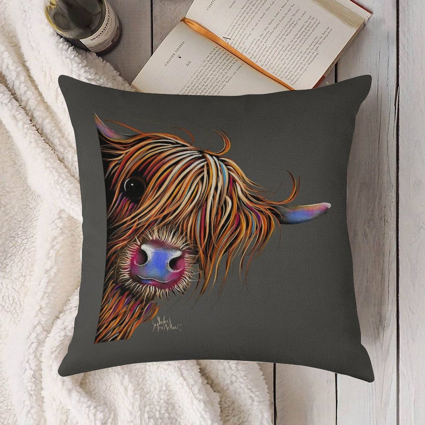 HiGHLaND CoW PRiNT SCoTTiSH ' SuGaR LuMP ON GReY ‘ BY SHiRLeY MacARTHuR Linen Throw Pillow Cover