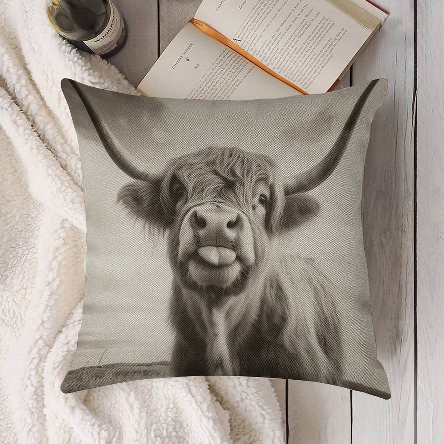 Cheeky Highland Cow Linen Throw Pillow Cover