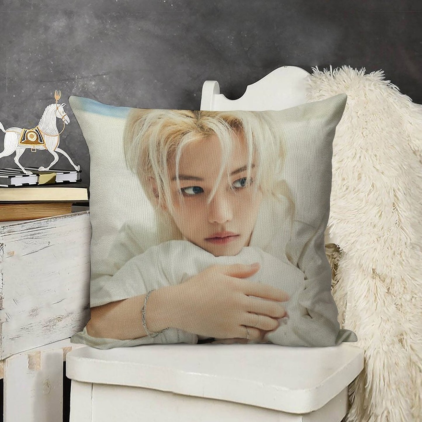Lee Felix Stray Kids - 2024 Season's Greetings 'Perfect Day with SKZ' (Teaser Images - Individual) Linen Throw Pillow Cover