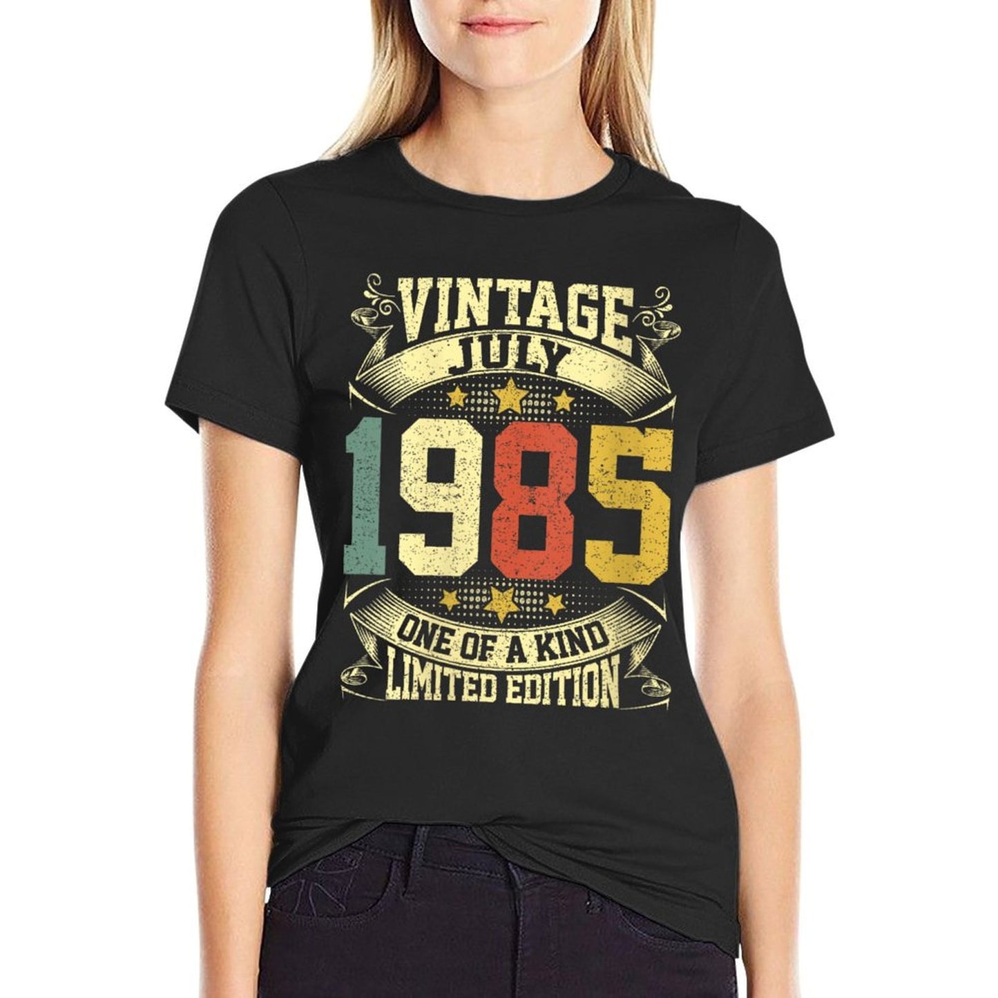 Womens 40 Years Old Gifts Vintage Made In July 1985 40th Birthday Versatile T-Shirt