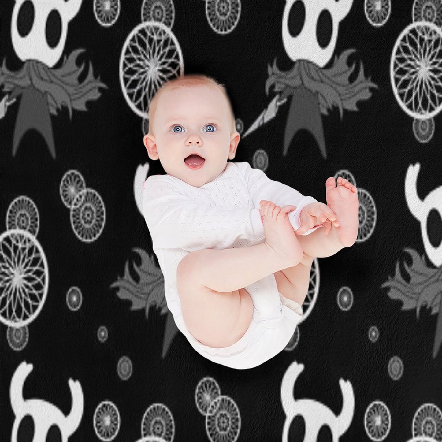 Hollow Knight Pattern Throw Blanket