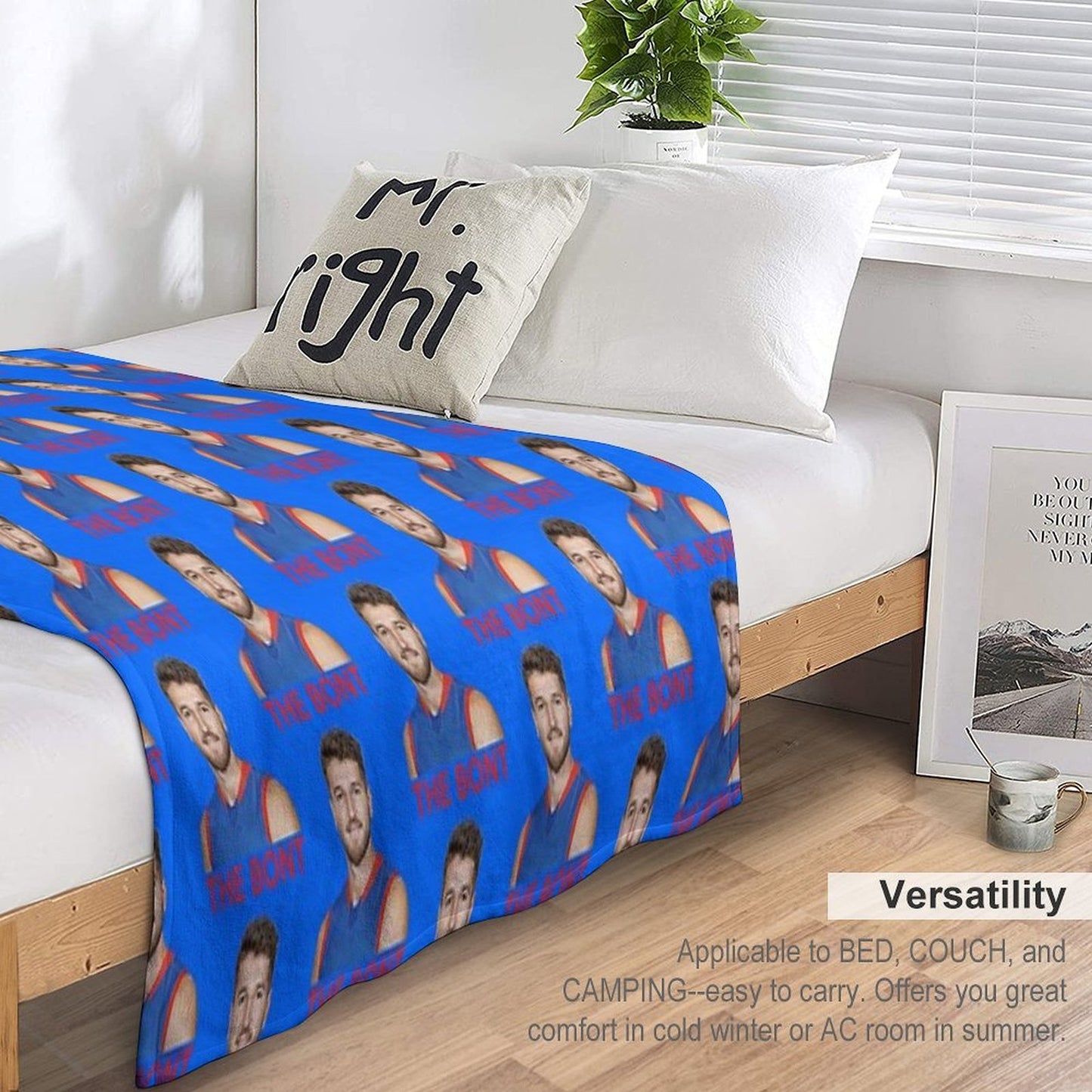 THE BONT Marcus Bontempelli Throw Blanket
