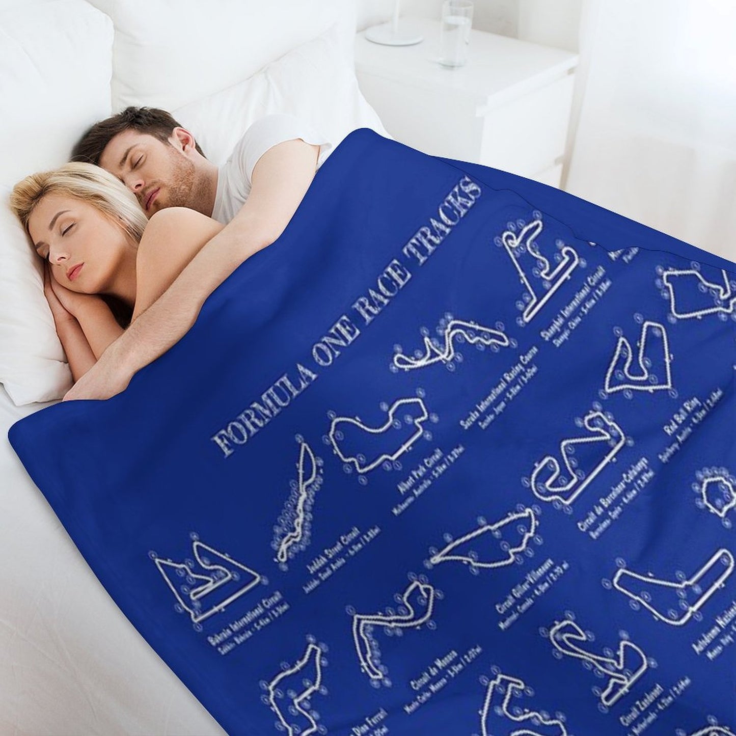 F1 Race Tracks (White Stencil-No Background) Throw Blanket
