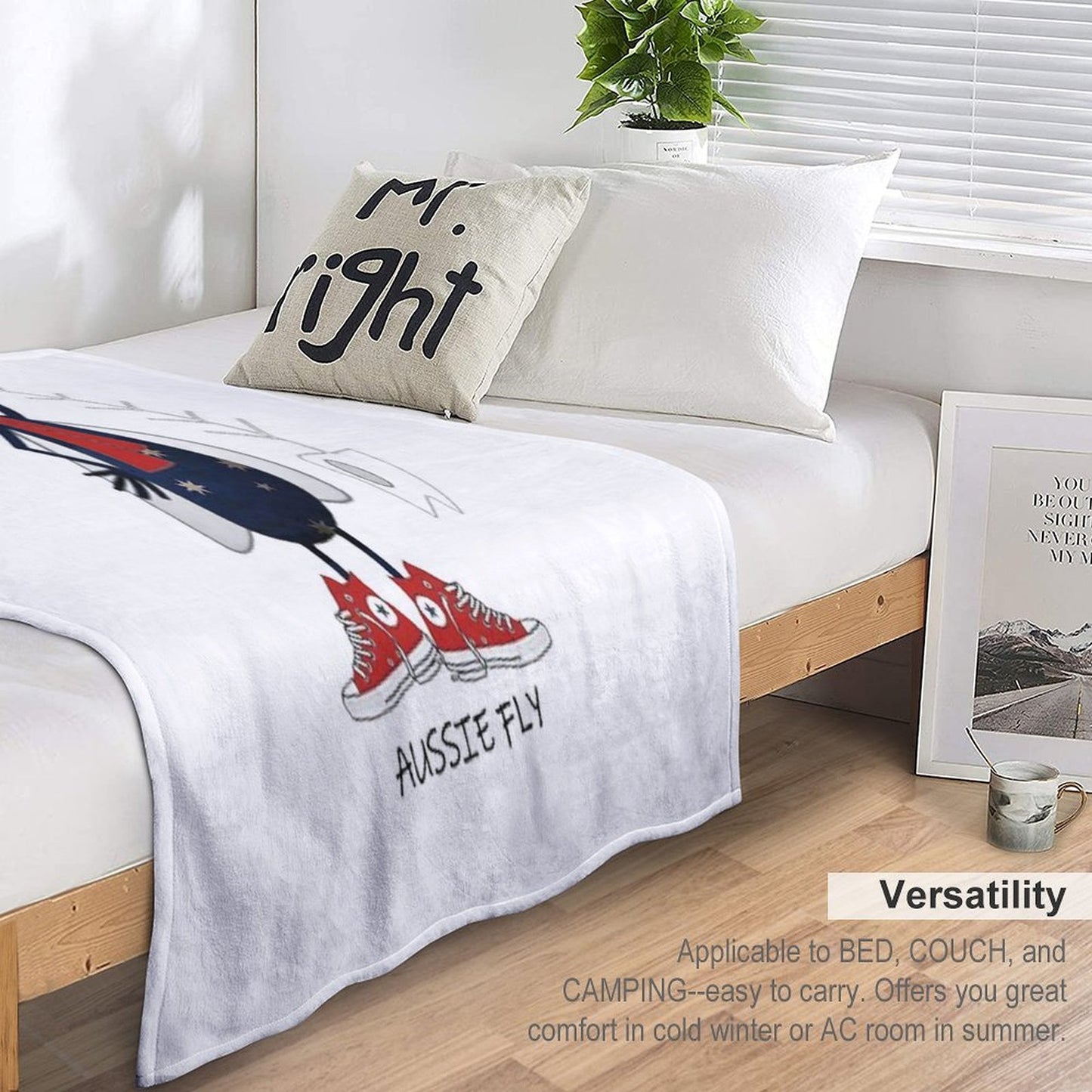 Aussie Fly Cartoon Critter Throw Blanket