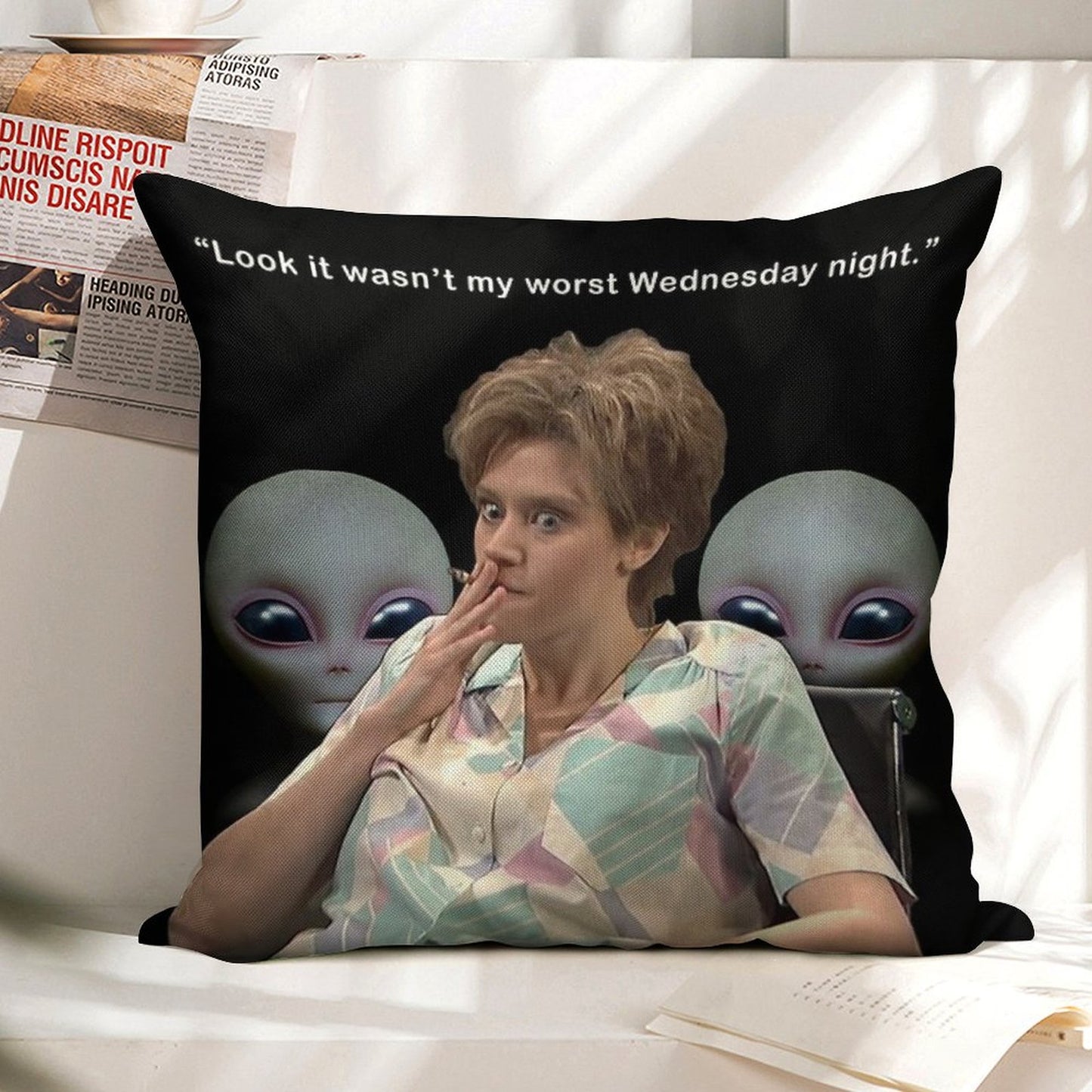 Kate Mckinnon Aliens Linen Throw Pillow Cover