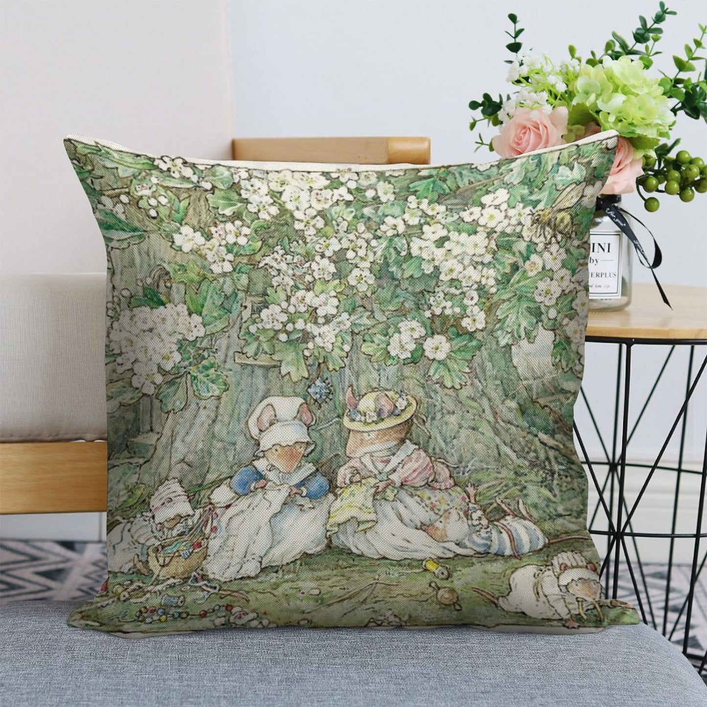 Brambly Hedge - Hawthorn Blossom And Babies Linen Throw Pillow Cover