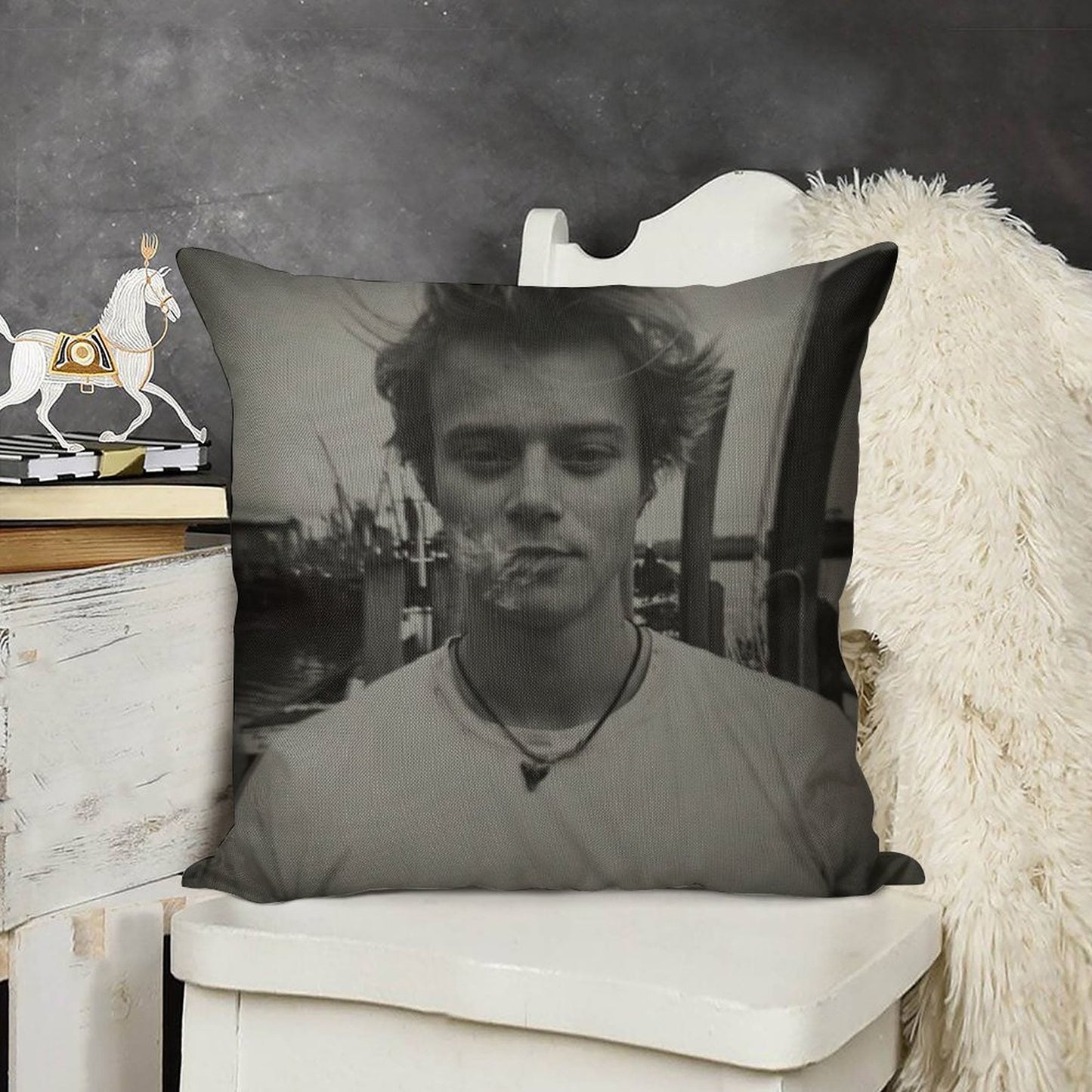 JJ Rudy Pankow Outer Banks Netflix Linen Throw Pillow Cover