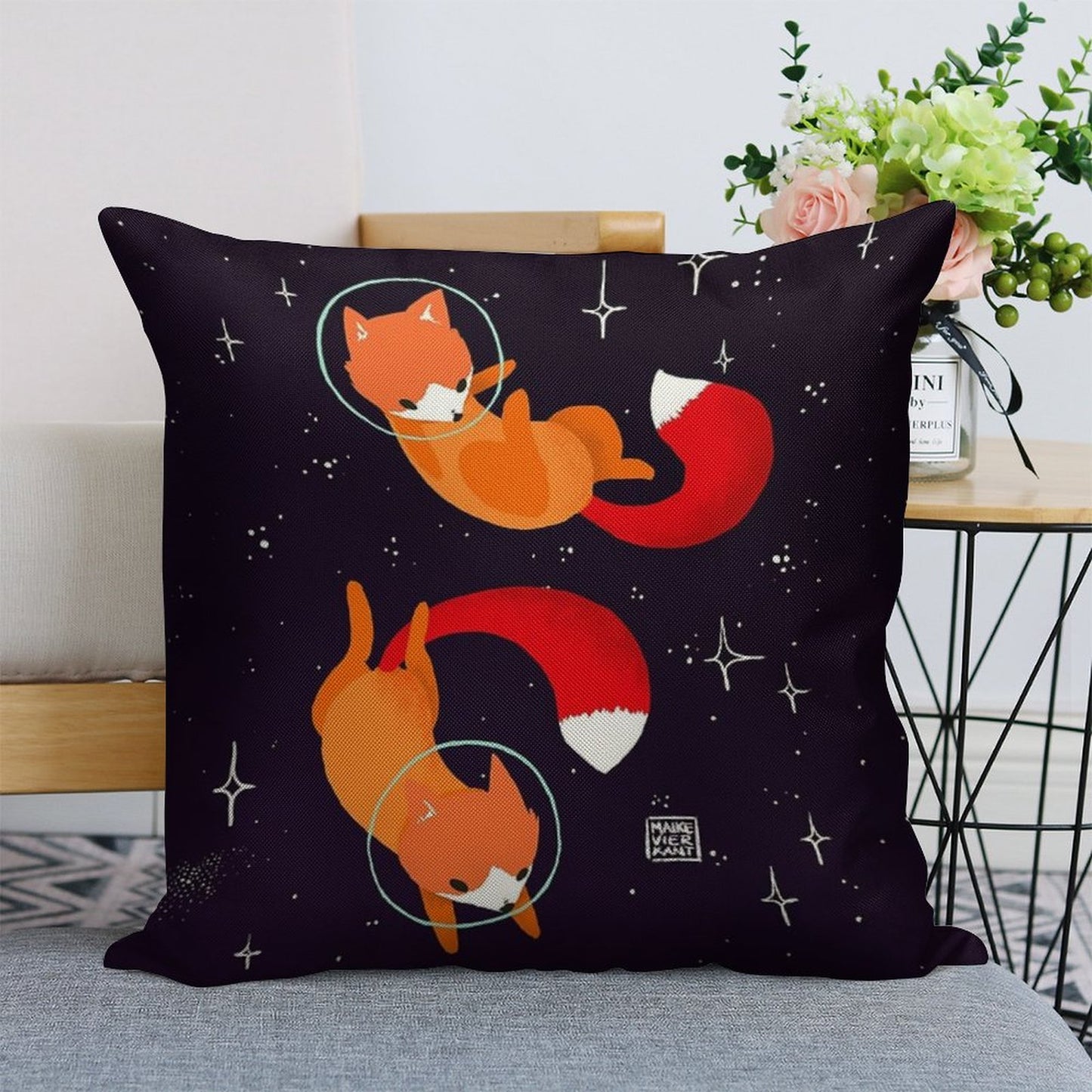 Space Foxes Linen Throw Pillow Cover