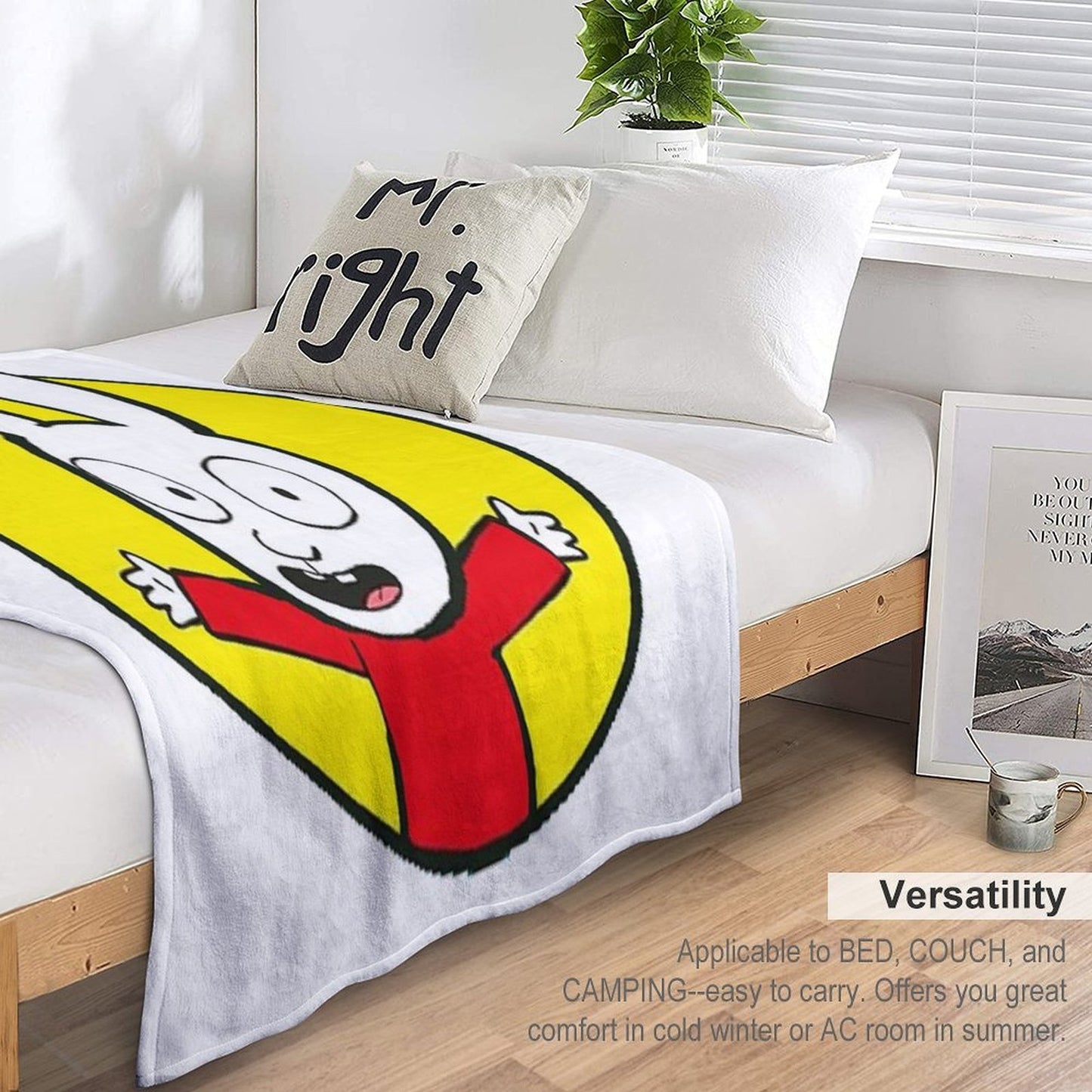 Simon The Rabbit Throw Blanket