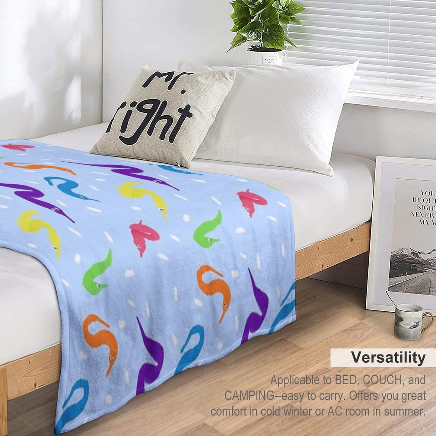 Worm on A String Babey! Throw Blanket