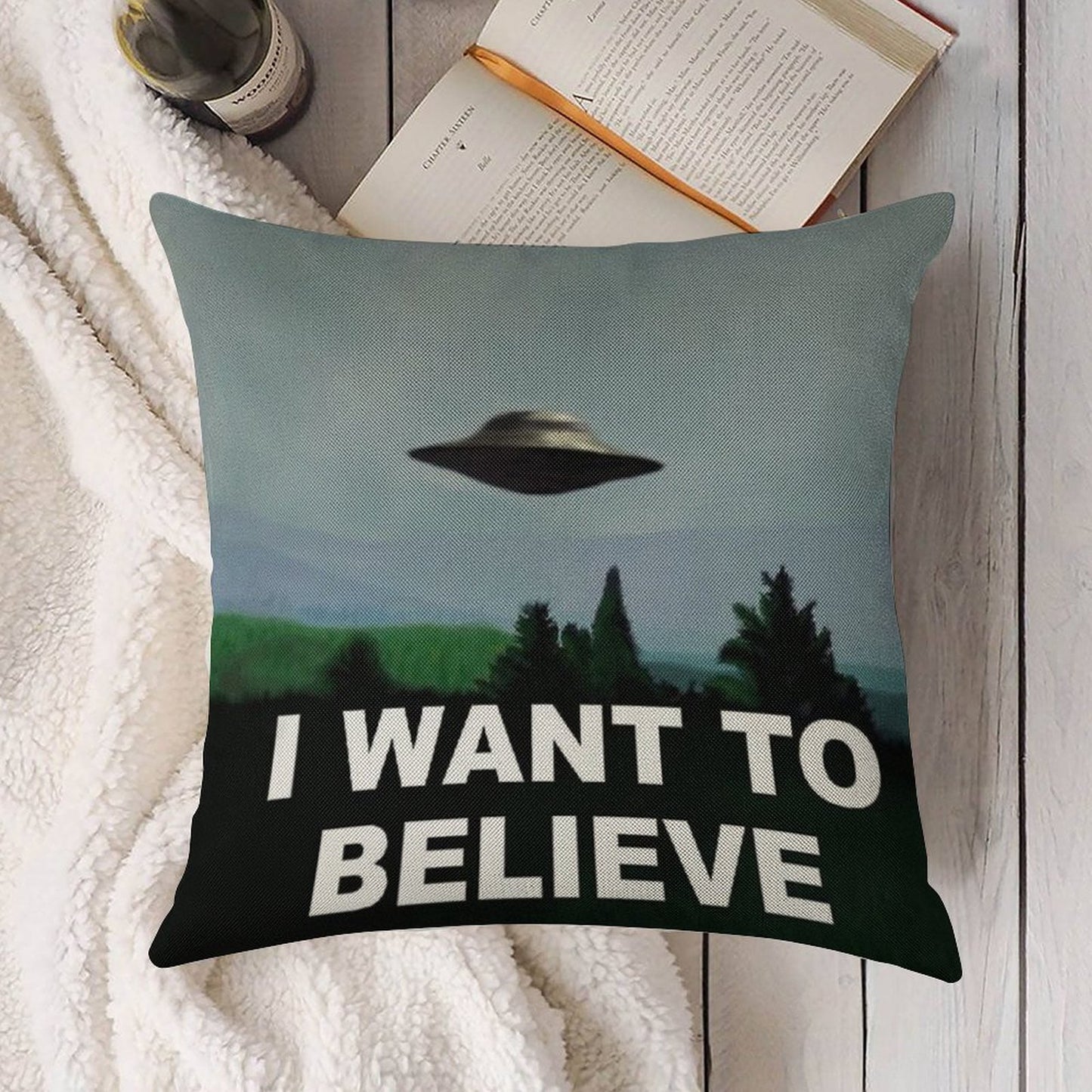 I Want to Believe Linen Throw Pillow Cover