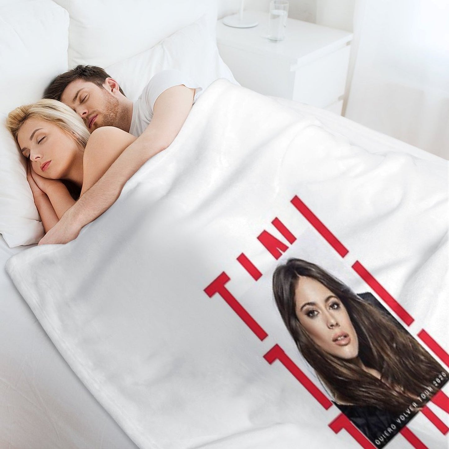 Tini - Quiero Volver Tour Merch Throw Blanket