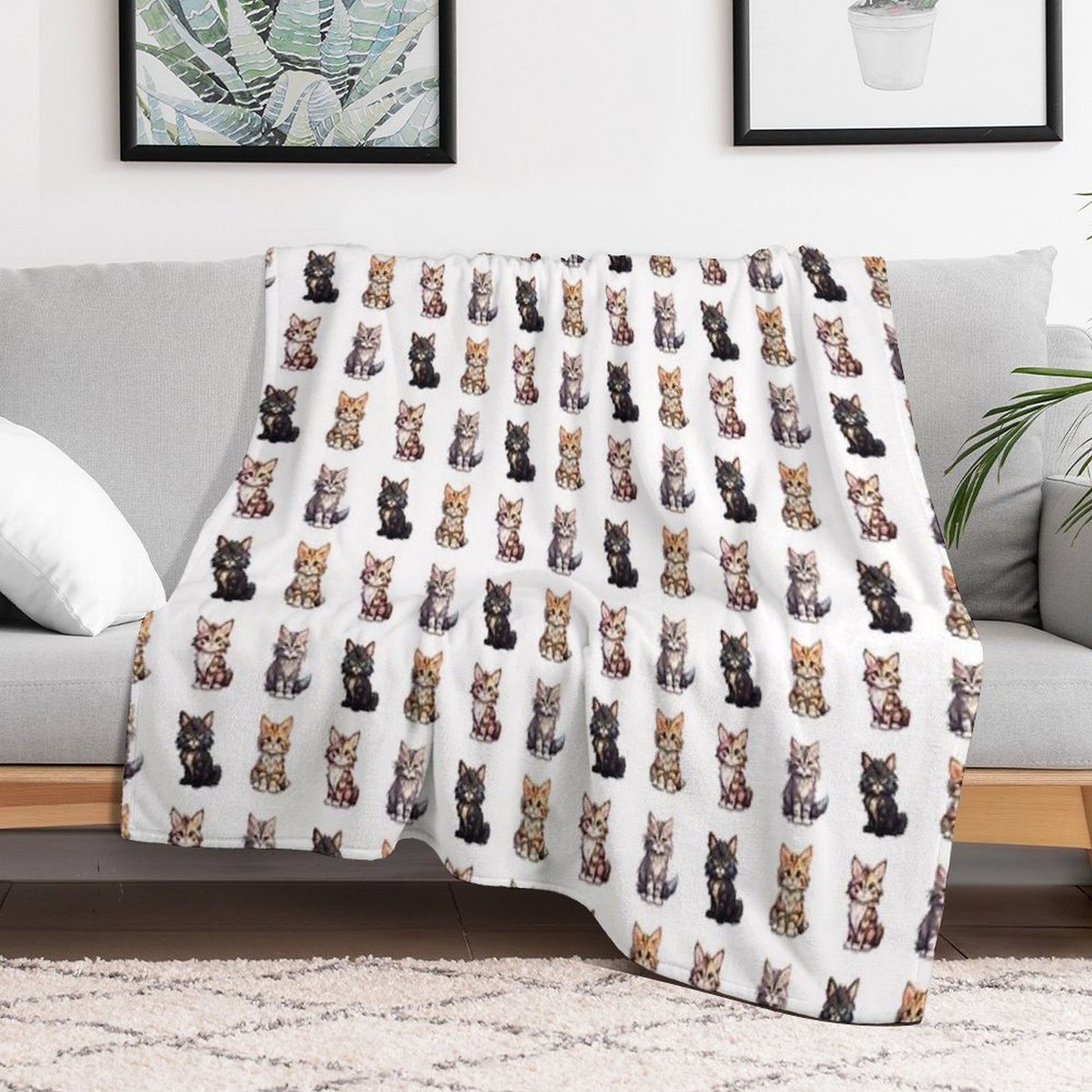 Cute Maine Coon Cats Throw Blanket