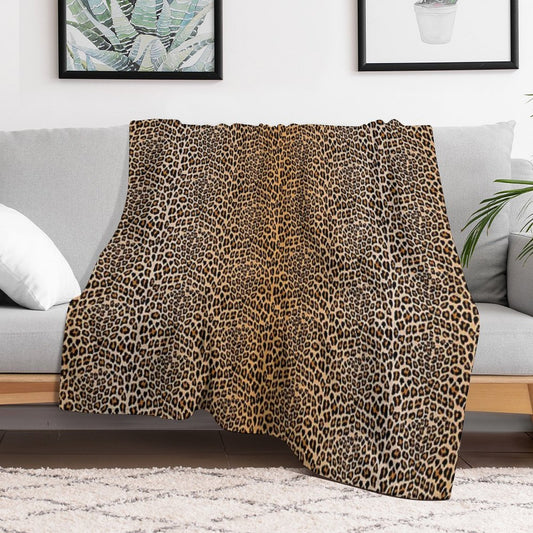 Trendy Leopard Print Aesthetic – Wild Animal Pattern Design Throw Blanket