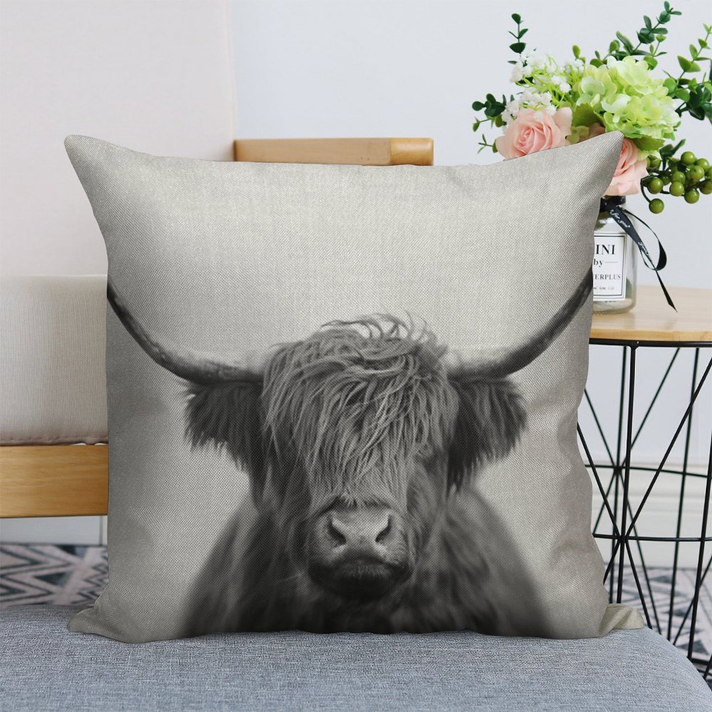 Highland Cow - Black & White Linen Throw Pillow Cover