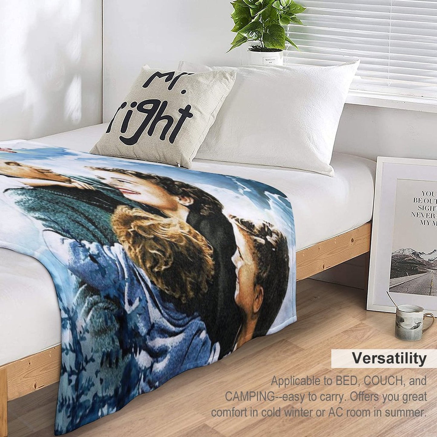 It's A Wonderful Life Scene Throw Blanket