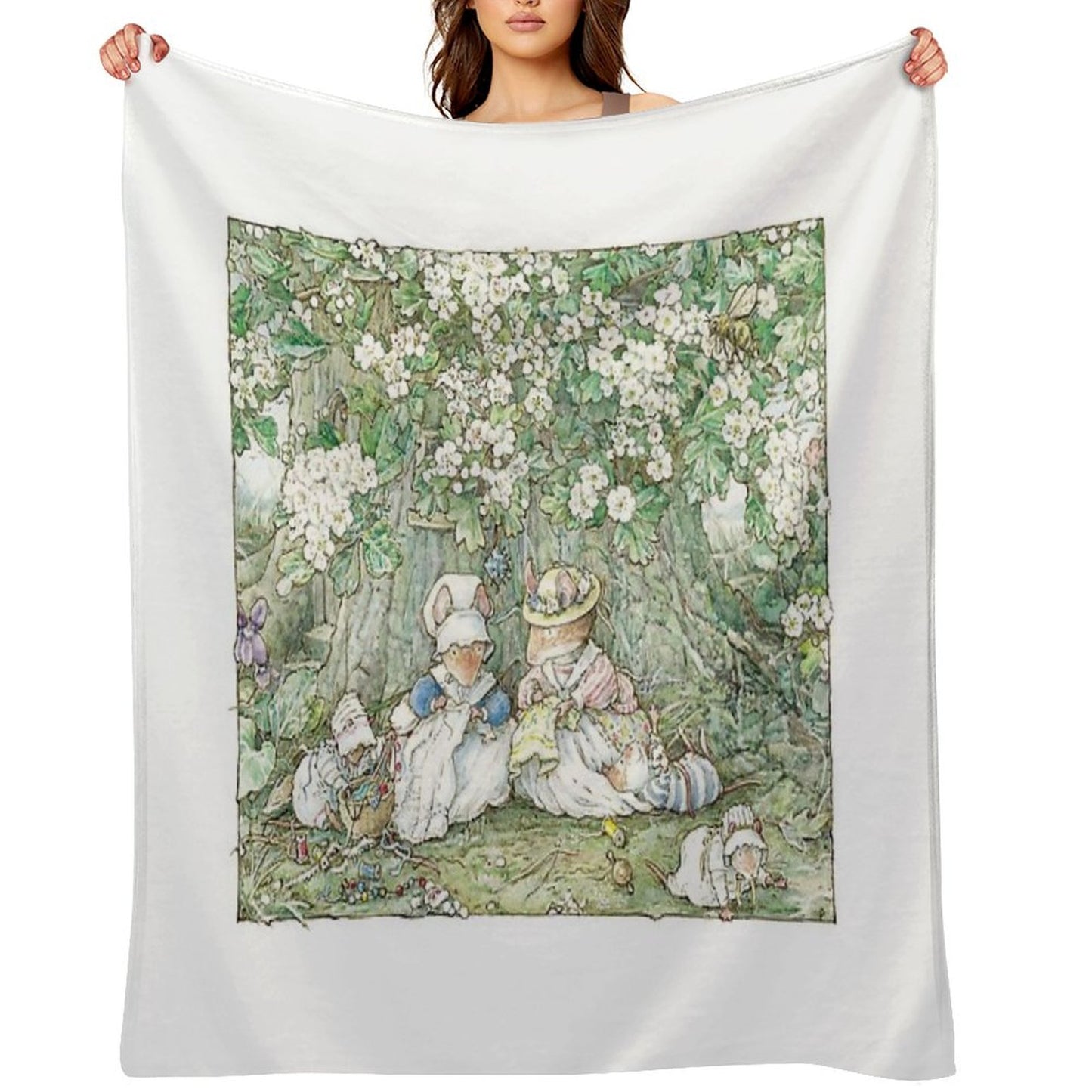 Brambly Hedge - Hawthorn Blossom And Babies Throw Blanket