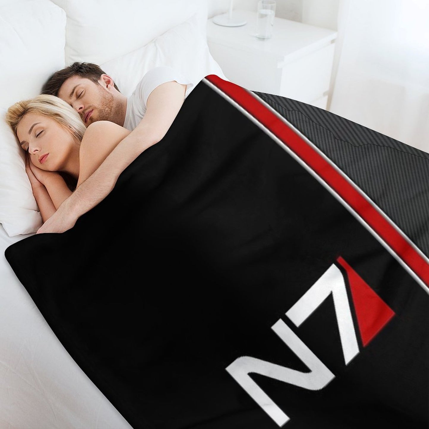 N7 Mass Effect Emblem! Throw Blanket