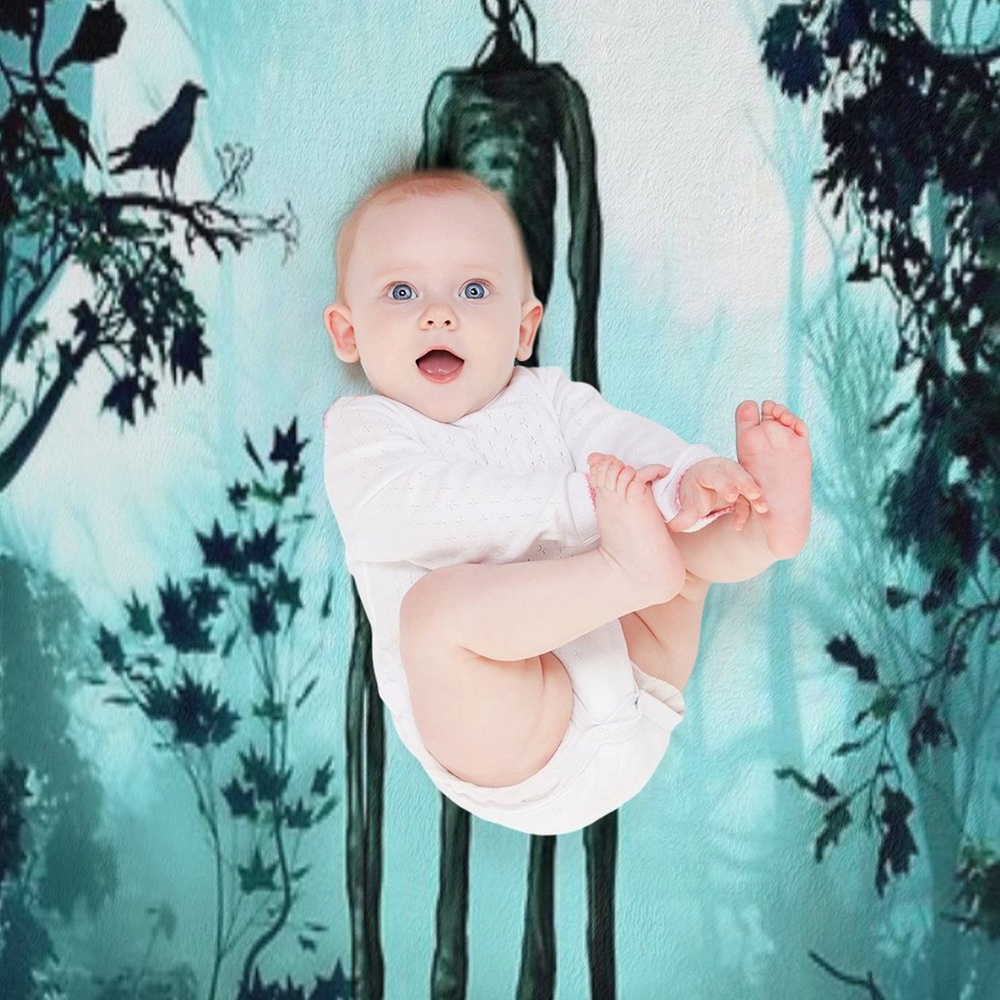 Siren Head in Horror Background Throw Blanket