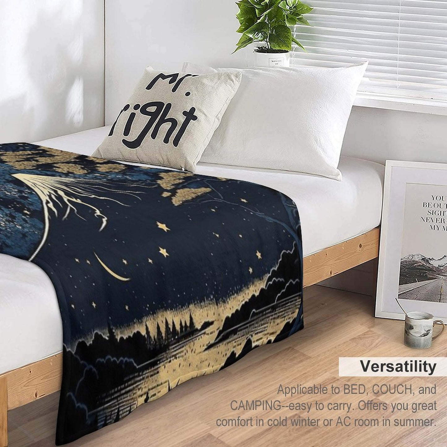 Starry Nightscape, Majestic Scenery Throw Blanket