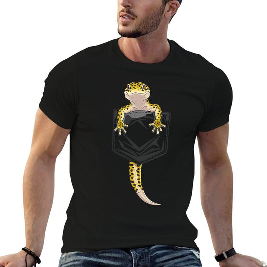 Cute Lizard Reptile Leopard Gecko Pocket Gifts Men Women Kid T-Shirt