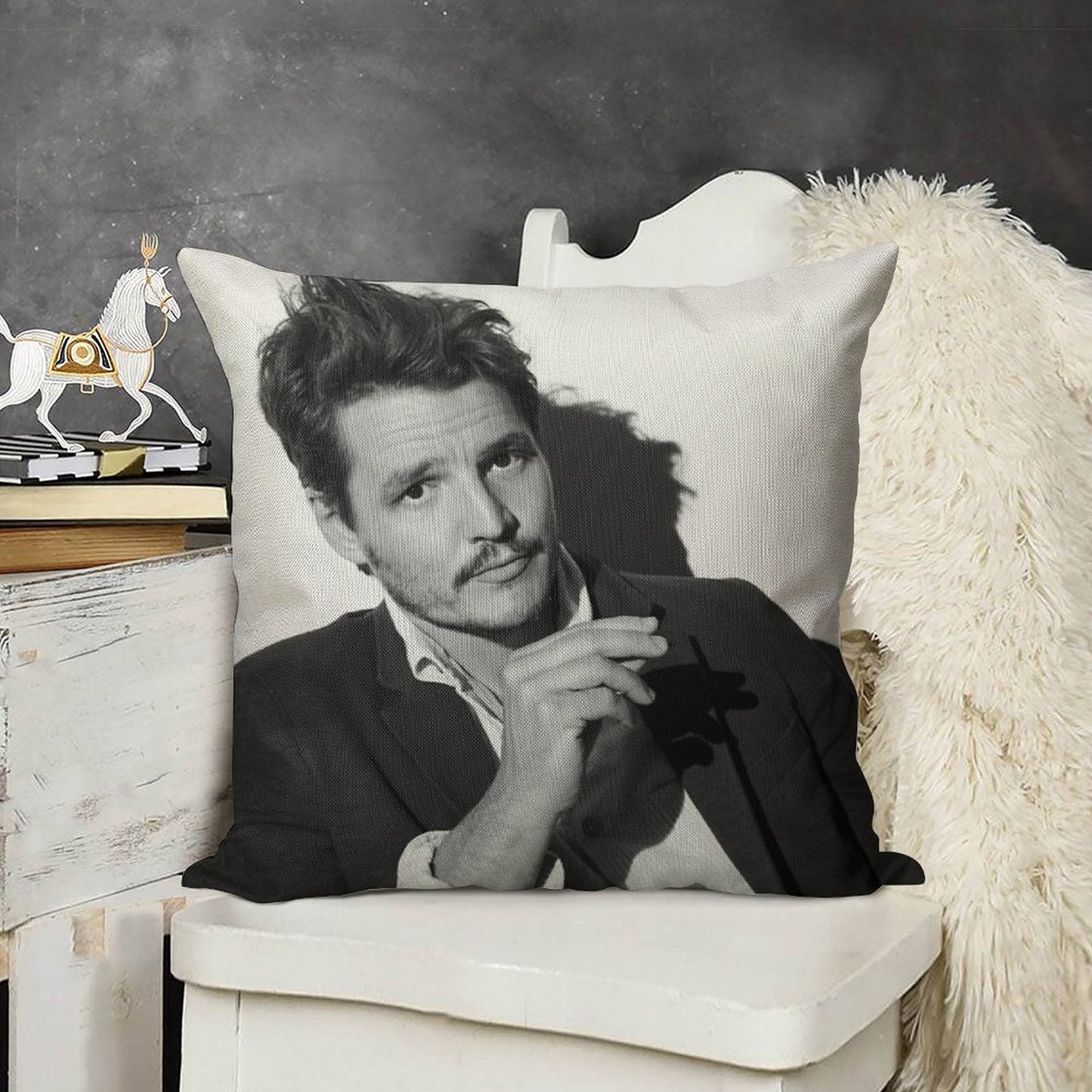 Pedro Pascal Linen Throw Pillow Cover