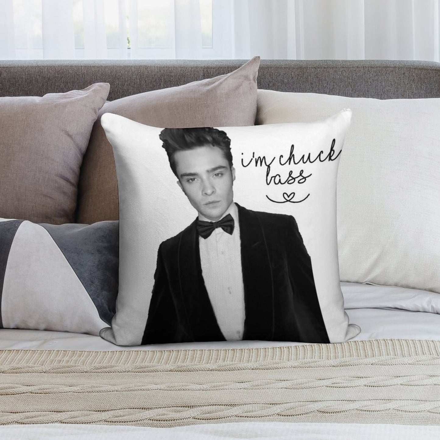 I'm Chuck Bass Soft Warmth Comfort Throw Pillow