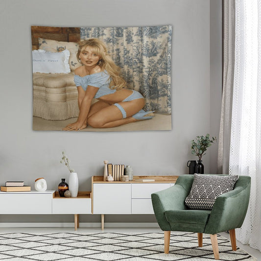 Short N’ Sweet (Bonus Track) Tapestry