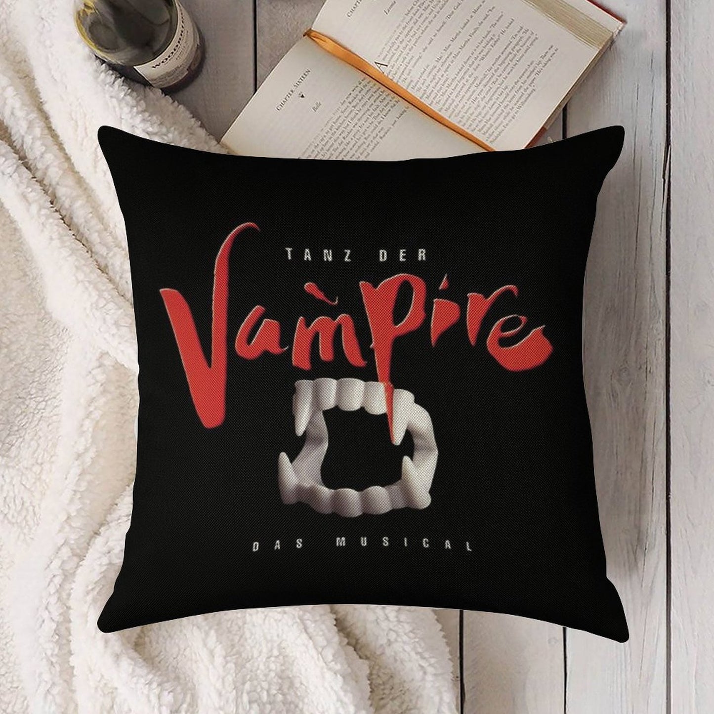 Tanz Der Vampire Linen Throw Pillow Cover