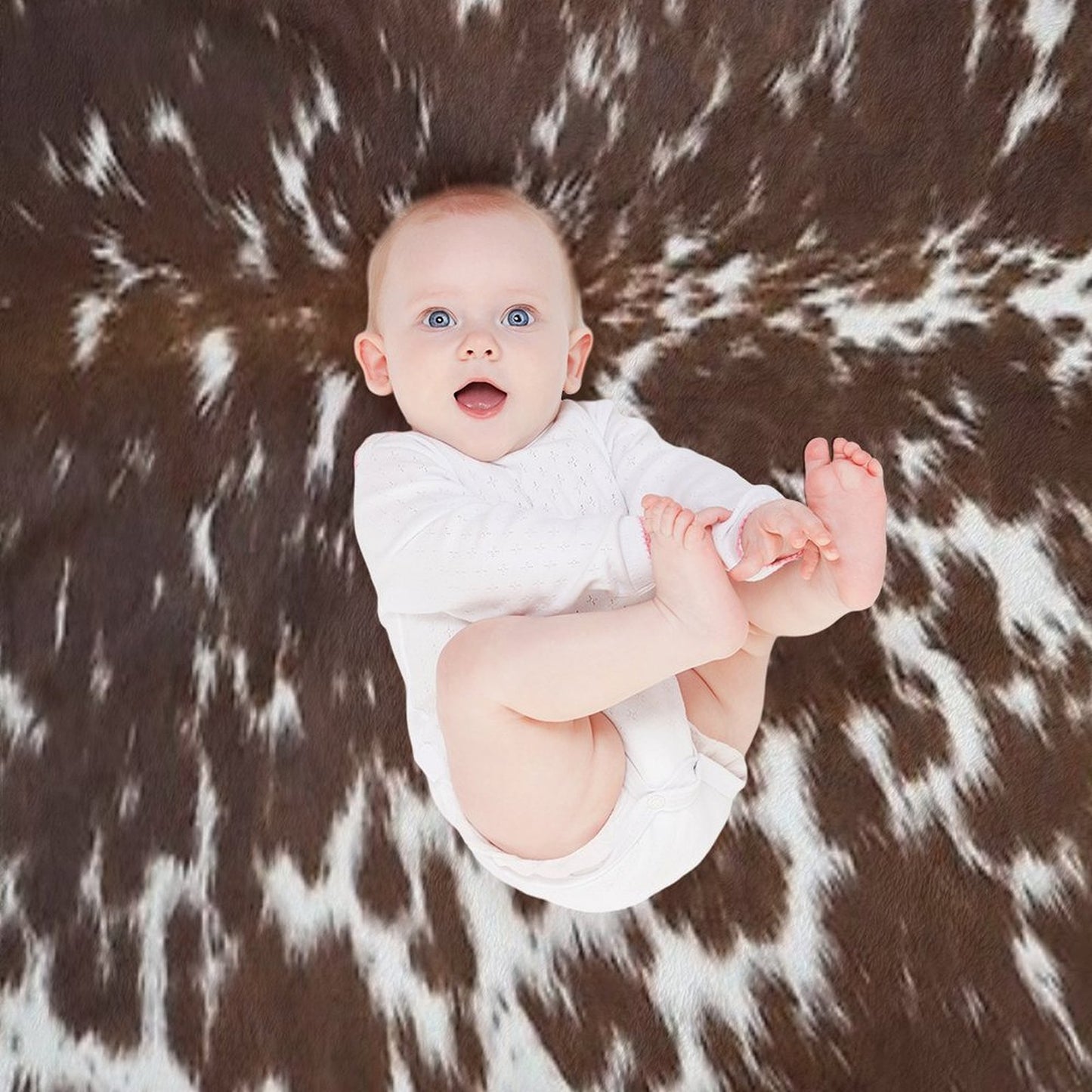 Western Cowhide – Brown And White Throw Blanket