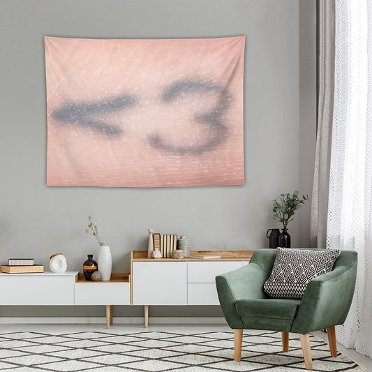 Меньше Чем Три (ᐸ3) Tapestry