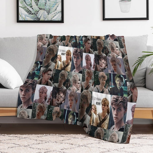Newt Throw Blanket