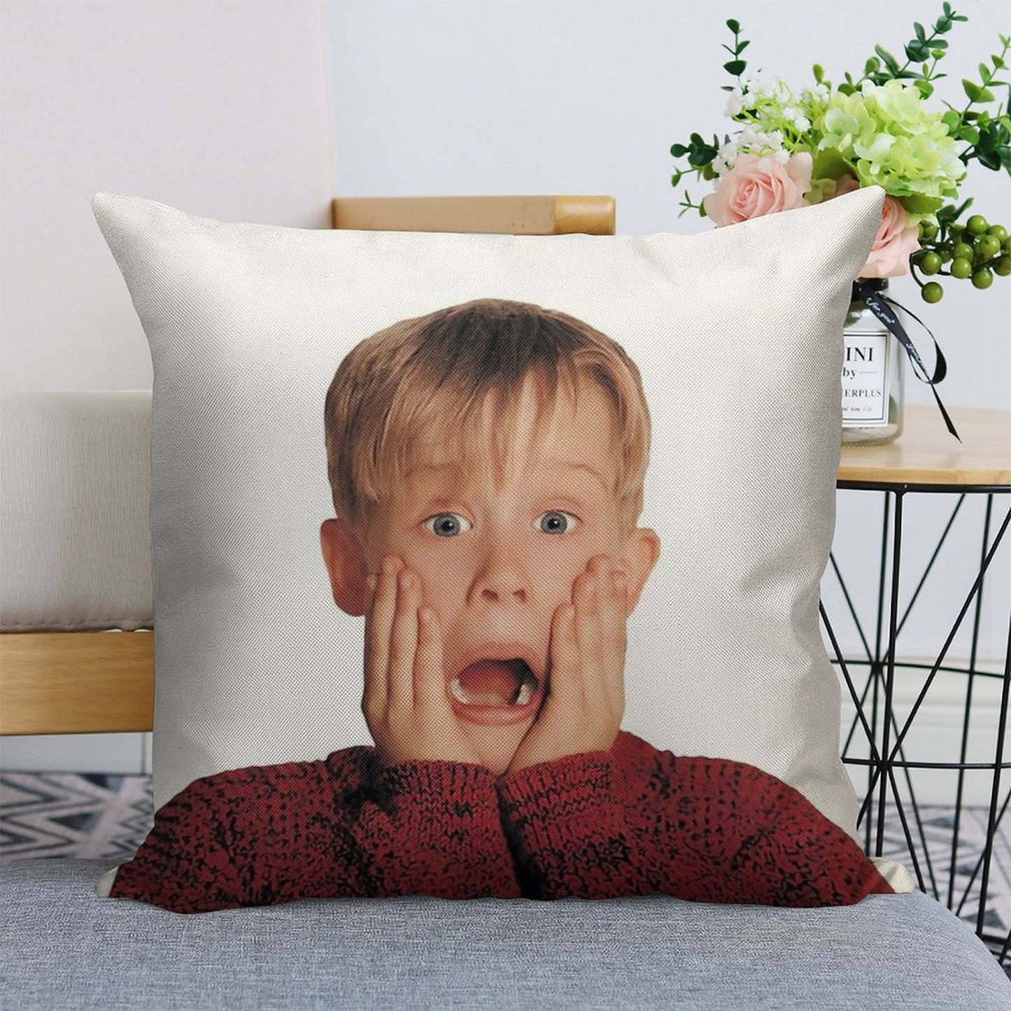 Home Alone Linen Throw Pillow Cover