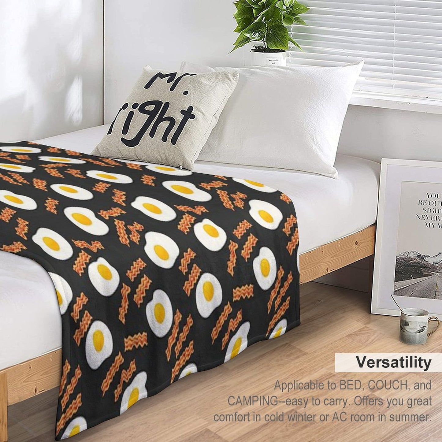 Breakfast With Bacon And Eggs Seamless Vector Pattern Dark Throw Blanket