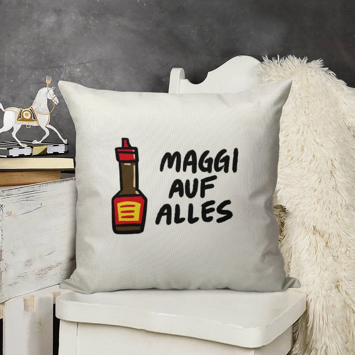 Maggi Auf Alles (Deutsch) Linen Throw Pillow Cover
