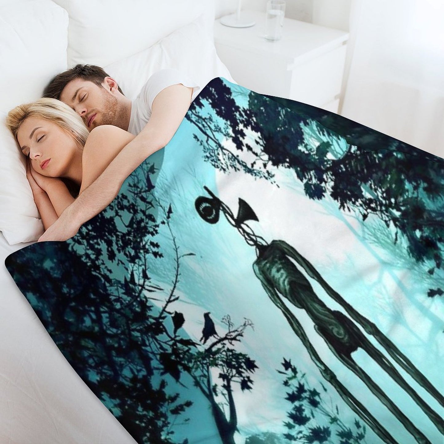 Siren Head in Horror Background Throw Blanket